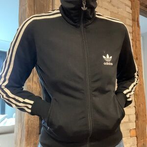 Adidas leisure jacket black and white